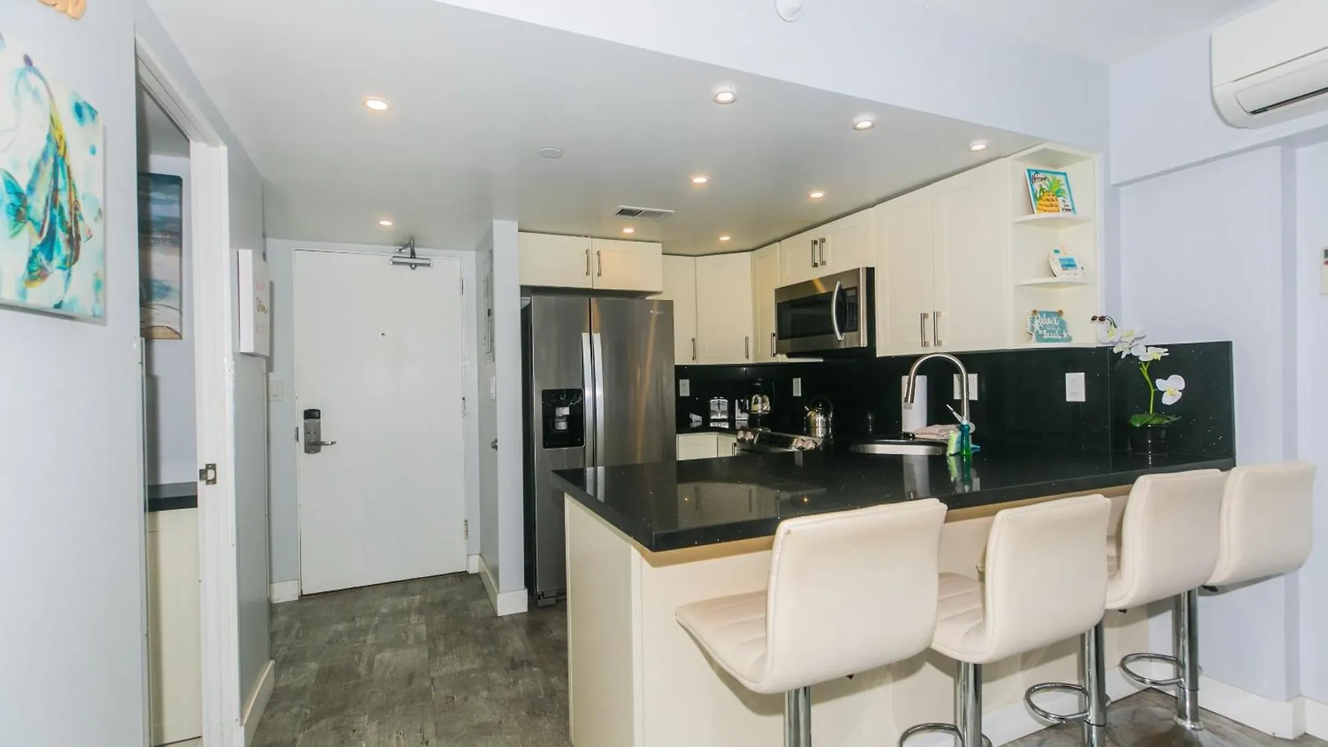 Ilikai Tower 642 Lagoon View 1Br Honolulu